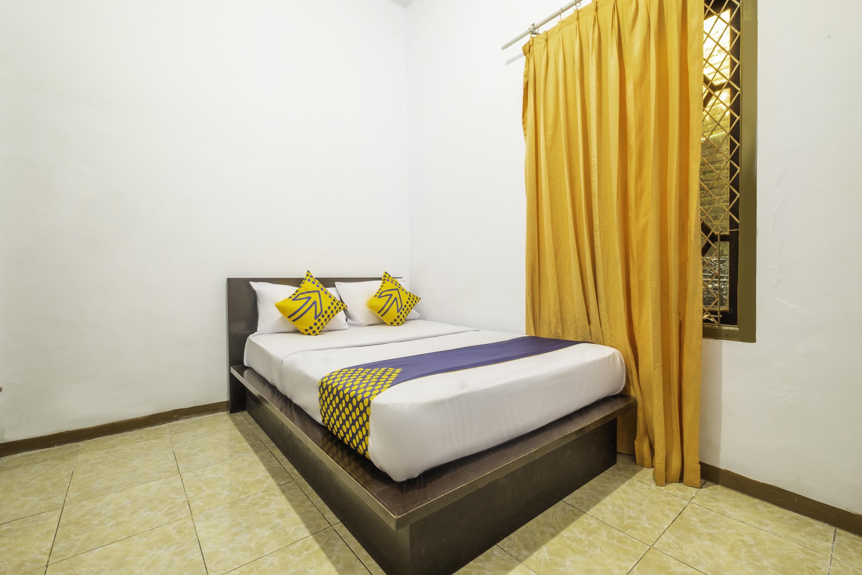 Spot On 2395 Hotel Aden 2 Syariah Tasikmalaya Exterior foto